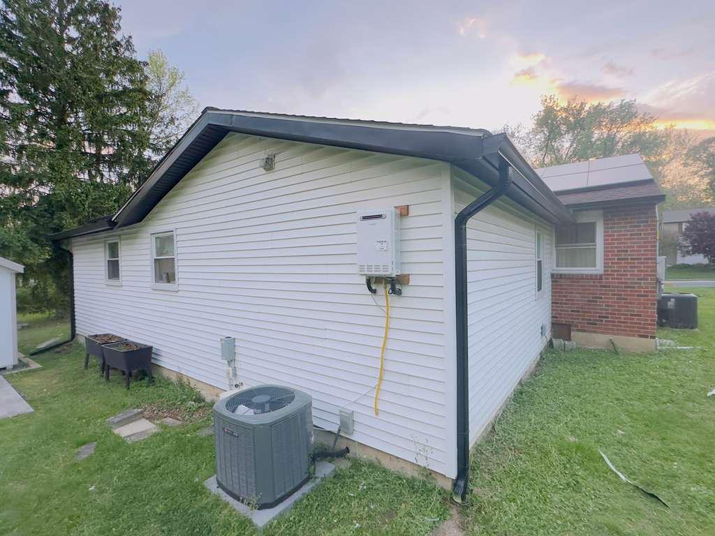 Perimeter Gutter & Downspout Run in Maryland Service Area